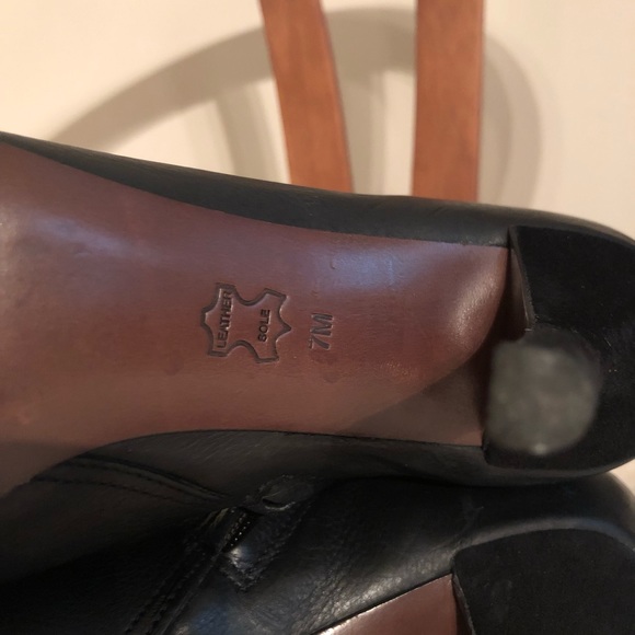 ❌SOLD❌Leather Cap Toe TORY BURCH Boots 7 EUC - Picture 6 of 6